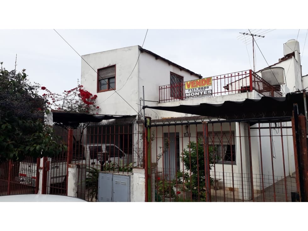 CALLE ISLAS MALVINAS E/ASAMBLEA Y GAVILAN - 1