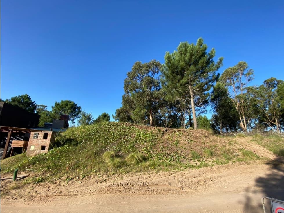 SENDEROS III 330 - COSTA ESMERALDA - LOTE A LA VENTA. - 1