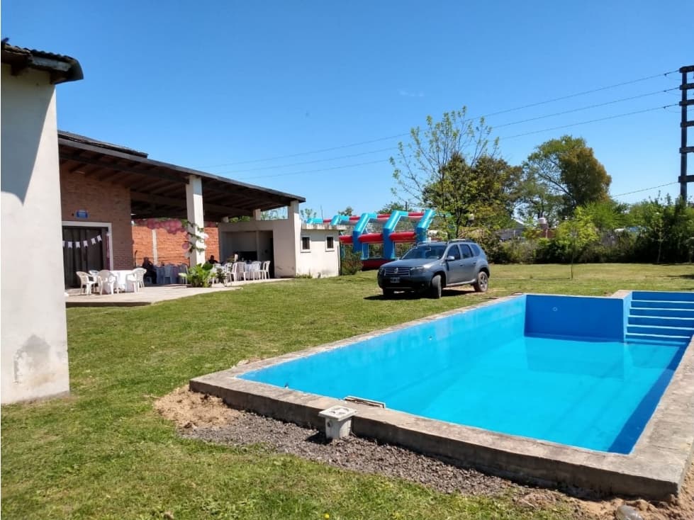 venta casa quinta a mts de acceso oeste y Pte Gorriti - 1