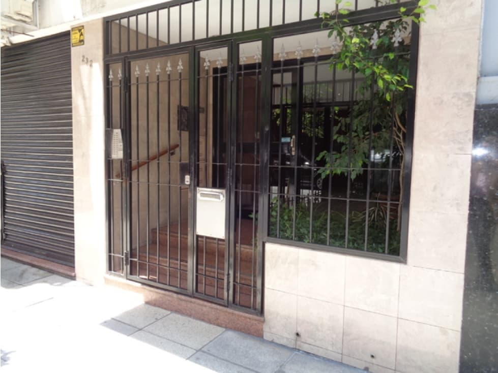 CONGRESO VENTA 2 AMB. SOLIS 200 - 1