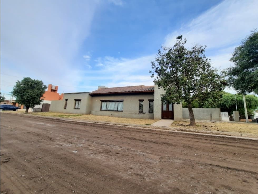 VENTA-CASA 2 DORM-2 BAÑOS-JESÚS MARÍA-BULGHERONI - 1