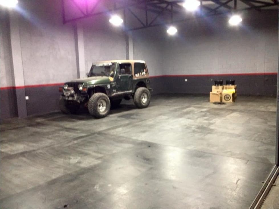 VENTA GALPÓN EN ZONA INDUSTRIAL CARLOS PAZ .. - 1