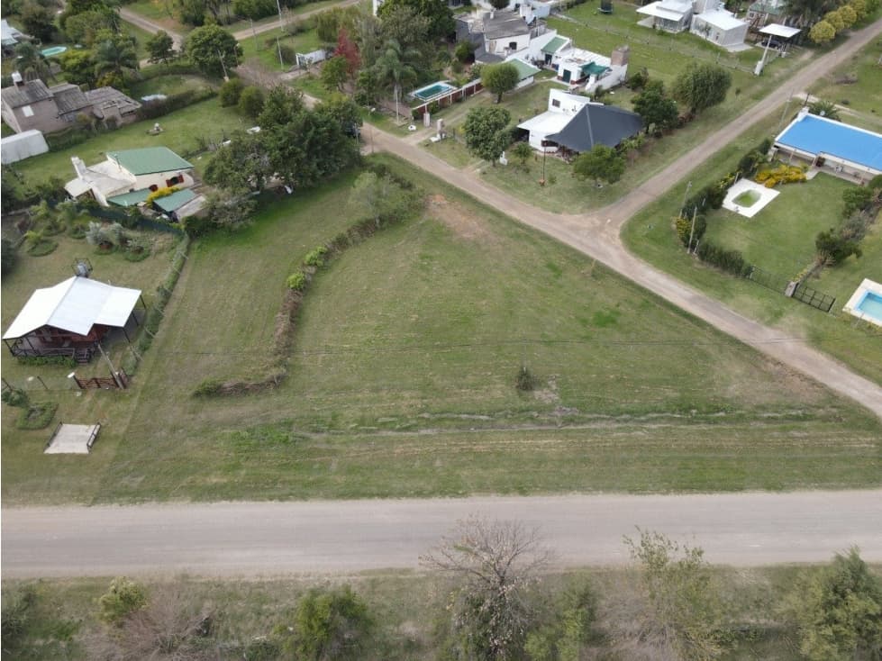 VENDO TERRENO EN FRENTE AL INTA - 1