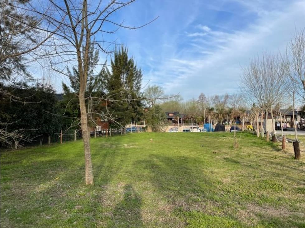 Lote en venta en Barrio Yacht Club Guazu - 1