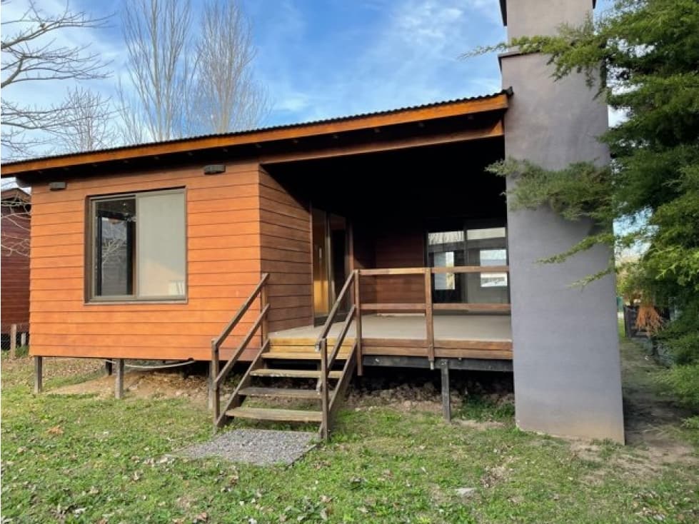 Cabaña en venta en Barrio Yacht Club Guazu - 1