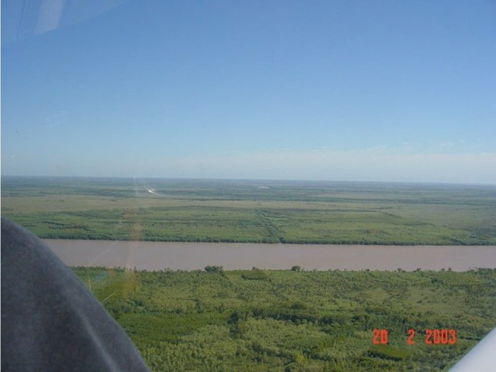 ESPECTAULAR ISLA CON FORESTACION EN ISLAS DEL IBICUY - 1