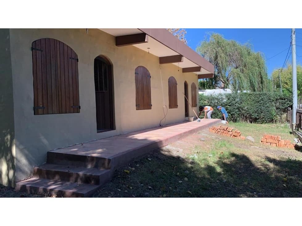VENTA CASA EN CARLOS PAZ SOL Y RIO OPORTUNIDAD - 1