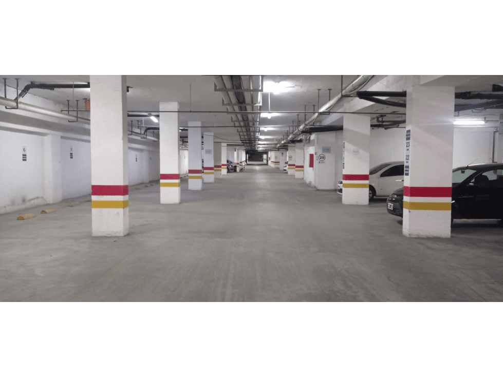 VENTA DE COCHERAS CENTRO DE CARLOS PAZ EN PASEO QUATTRO - 1