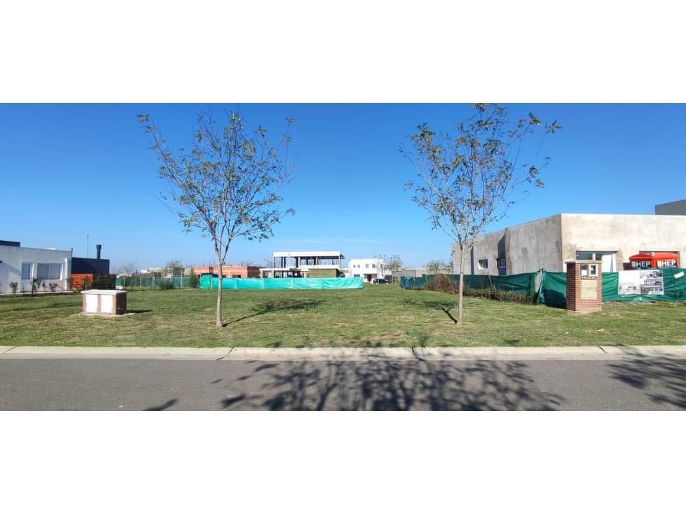 Terreno en Pilar Del Este - 1