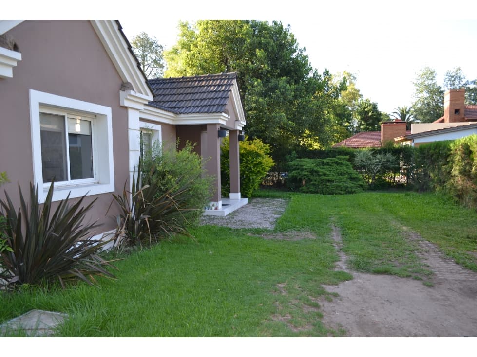 CASA EN VENTA COUNTRY CARDENAL DEL MONTE - 1