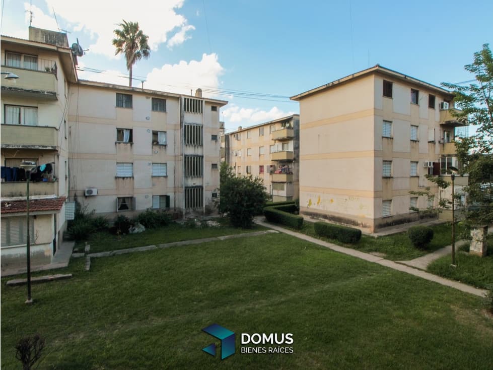 VENTA DEPARTAMENTO BARRIO ARTURO ILLIA - 1