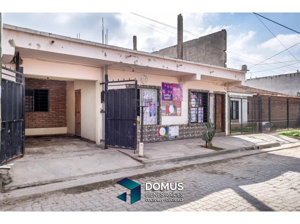 VENTA CASA CIUDAD VALDIVIA - 1