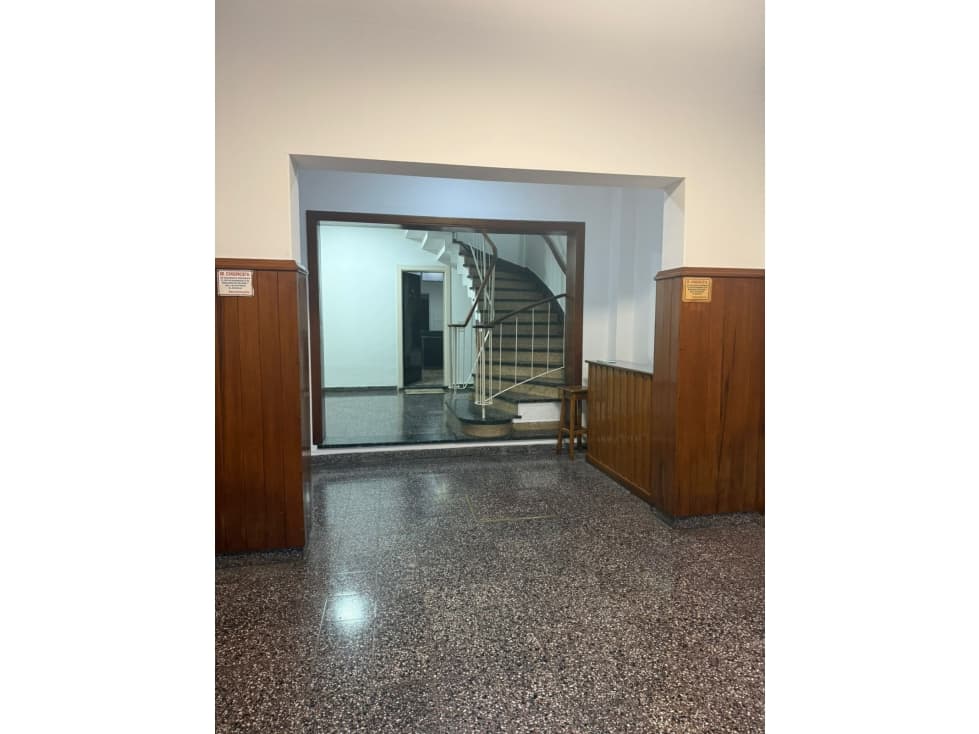 EN ALQUILER OFICINA? CENTRICA EN TANDIL - 1