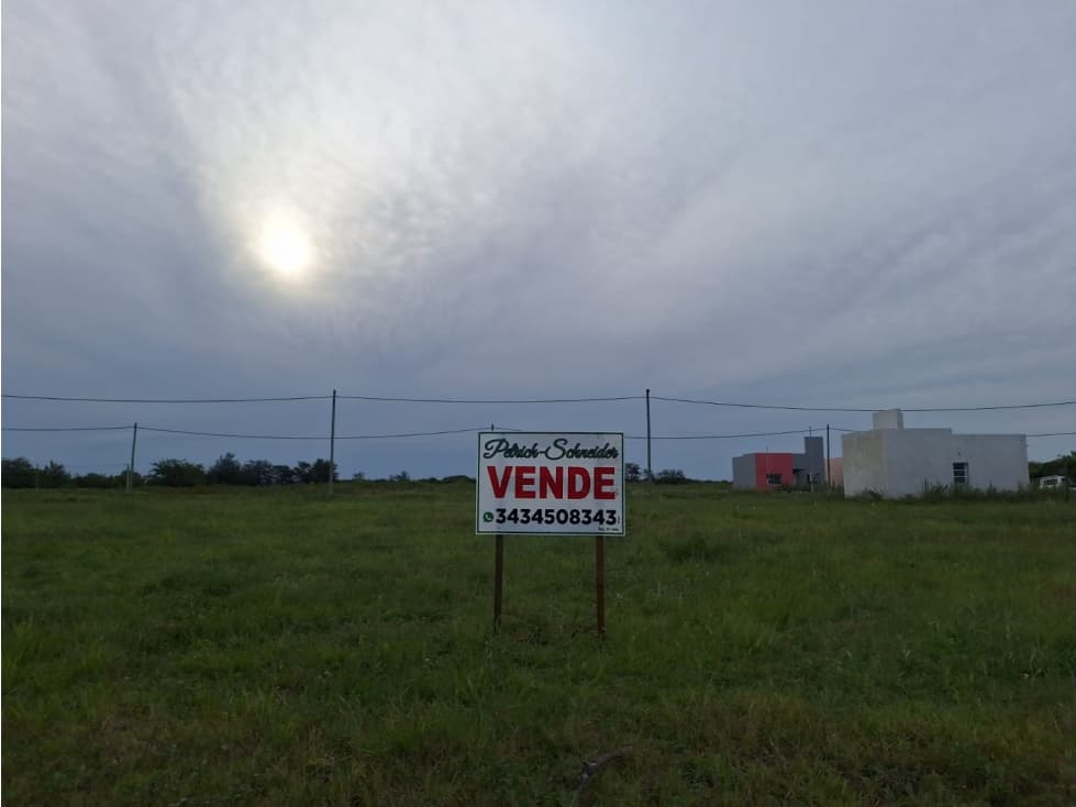 Se Vende lote de 10x20.4 en María Grande Loteo del Valle - 1