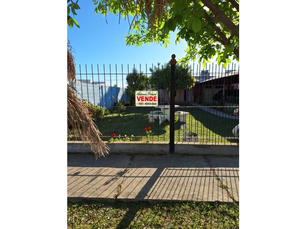 Se vende Casa en María Grande calle Lara a 25.000 Dólares - 1