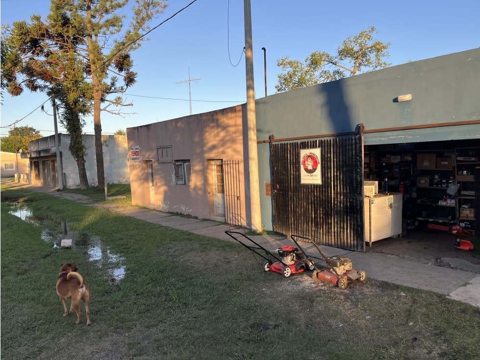 Se vende casa en María Grande calle Artigas - 1