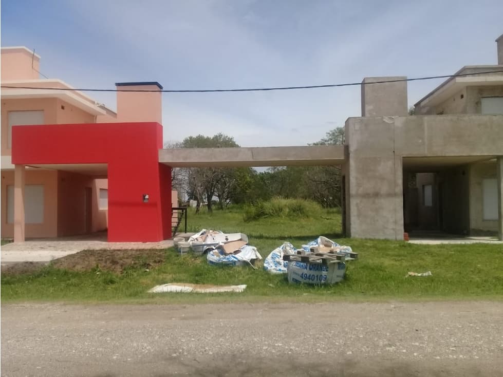 Se venden 2 departamentos en María Grande, Entre Rios - 1