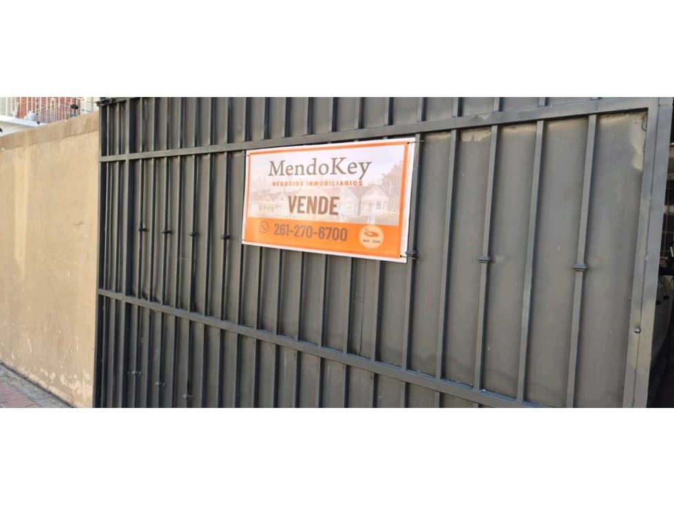 VENTA PROPIEDAD A VALOR TERRENO EN PLENO MICROCENTRO DE SAN MARTÍN-MZA - 1