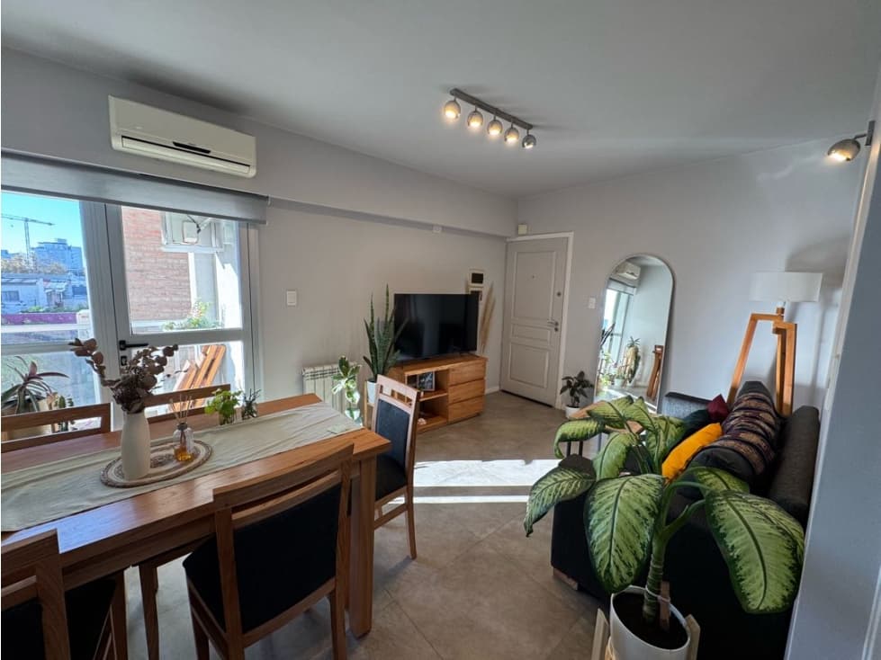 Departamento centrico en venta - 1