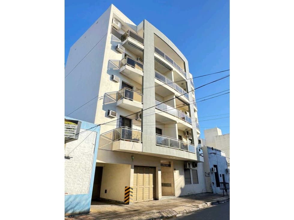 Depto. en venta 2 dormitorios c/cochera España entre Moreno y Belgrano - 1