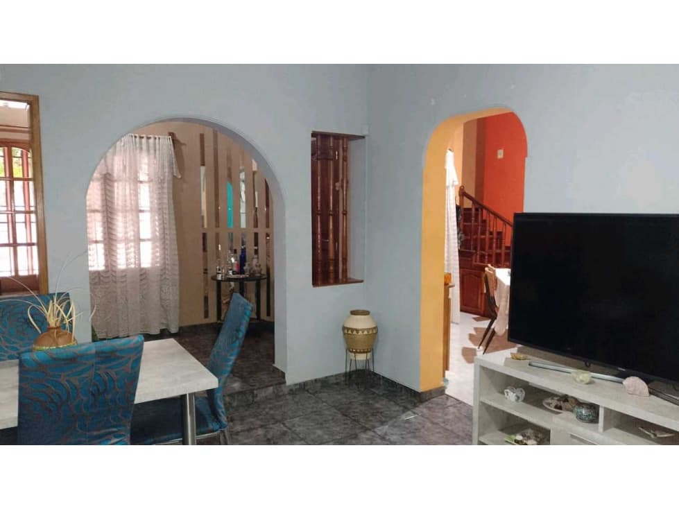 Propiedad en venta Casa funcional y luminosa en B°Güemes Tunuyán - 1