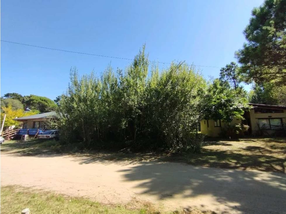 LOTE EN VALERIA DEL MAR CALLE DRUMOND - 1