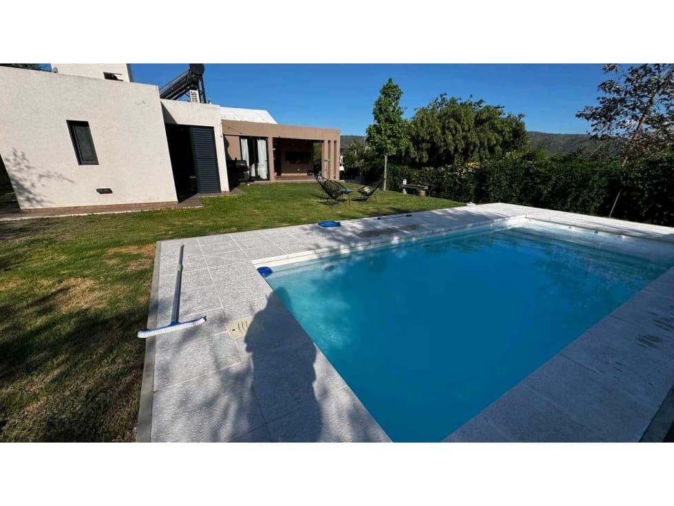 VENTA CASA LOMAS DEL REY MAYU SUMAJ CORDOBA GAS NATURAL CARLOS PAZ - 1