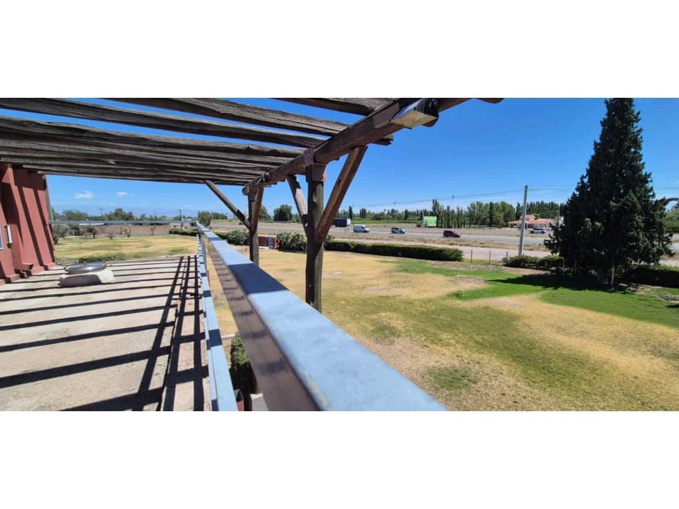 VENTA DE BODEGA SOBRE RUTA 7- SAN MARTIN - 1
