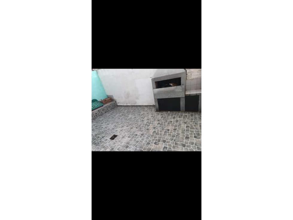 Venta de casa barrio laguna seca - 1