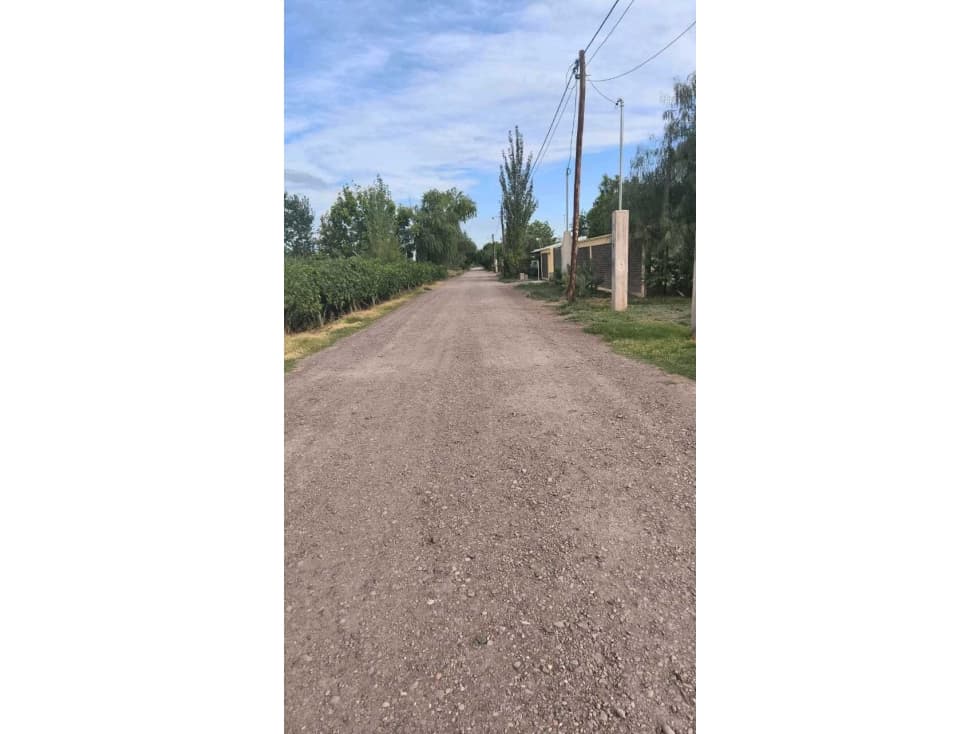 VENTA DE EXTENSO LOTE EN ALGARROBO GRANDE, JUNÍN-MZA. - 1