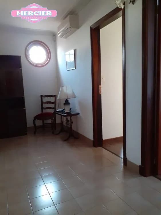 Chalet en Alquiler Temporario Zona IV de Miramar. Estado Excelente. 4 Habitaciones. 3 Baños. Temporada Verano 2025 - 2