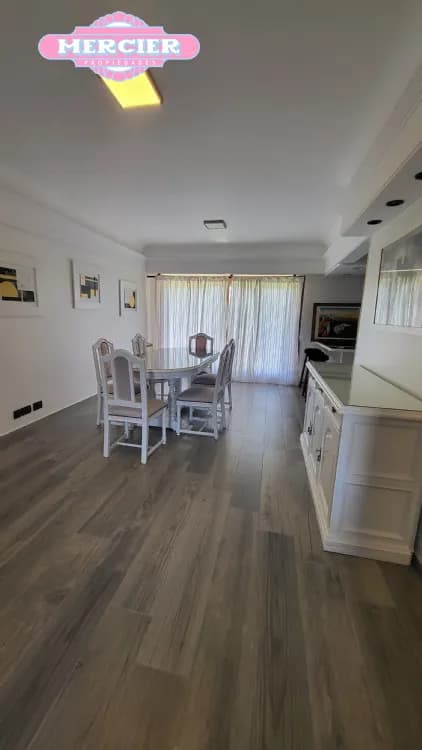 Chalet en Alquiler Temporario Zona I de Miramar. Estado Muy Bueno. 4 Habitaciones. 3 Baños. Temporada Verano 2025 - 2