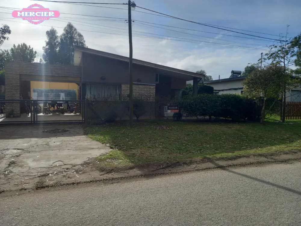 Chalet en Venta Las Lomas de Miramar. Estado Muy Bueno. 3 Habitaciones. 2 Baños. Apto Crédito - 1