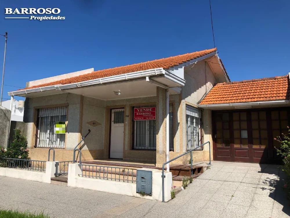 Chalet en Venta Zona III de Miramar. Estado Bueno. 2 Habitaciones. 1 Baño. Apto Crédito - 1