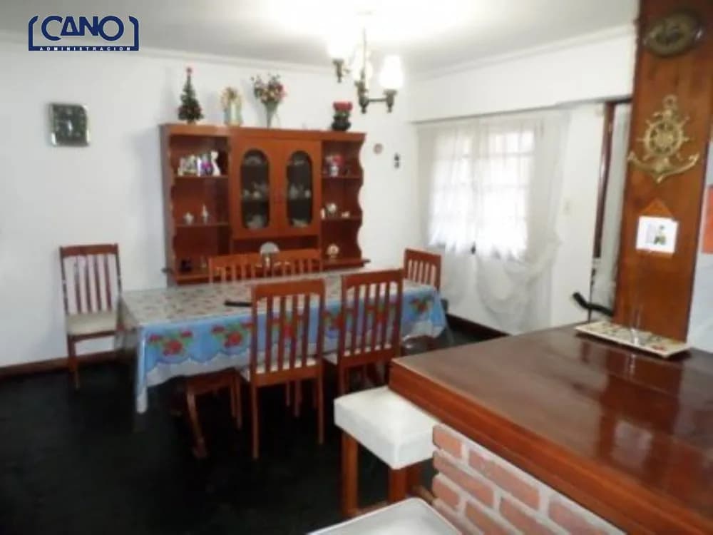 Casa en Alquiler Temporario Zona IV de Miramar. Estado Muy Bueno. 3 Habitaciones. 2 Baños. Temporada Verano 2025 - 2