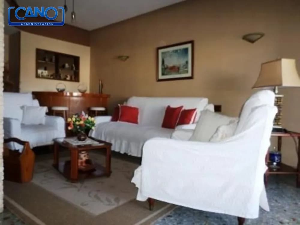 Casa en Alquiler Temporario Zona II de Miramar. Estado Excelente. 3 Habitaciones. 2 Baños. Temporada Verano 2025 - 2