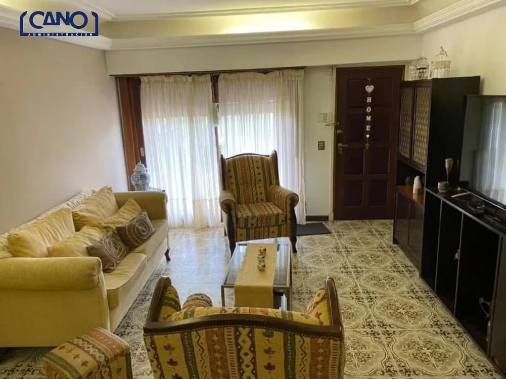 Casa en Alquiler Temporario Zona IV de Miramar. Estado Muy Bueno. 3 Habitaciones. 3 Baños. Temporada Verano 2025 - 1