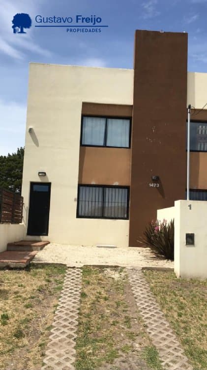 Dúplex en Alquiler Temporario Parquemar de Miramar. Estado A Estrenar. 2 Habitaciones. 2 Baños. Temporada Verano 2025 - 2