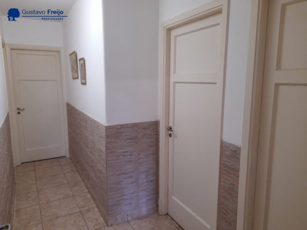 Chalet en Venta Zona IV de Miramar. Estado Excelente. 3 Habitaciones. 2 Baños. - 2