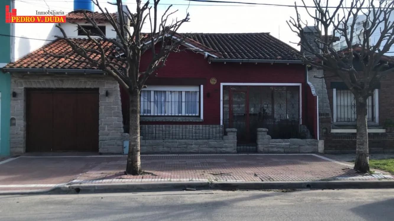 Chalet en Venta Zona II de Miramar. Estado Muy Bueno. 3 Habitaciones. 3 Baños. - 1