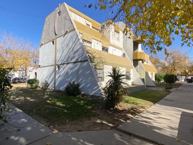 Av Rioja Norte 500 - Cristina Luluaga Propiedades - 1