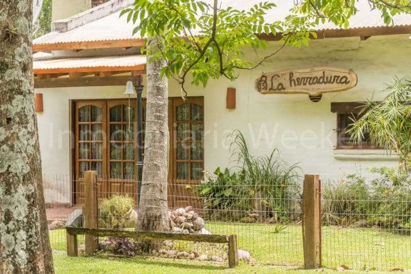 Yapeyú e/ Moreno y Rivadavia - Weekend Inmobiliaria - 1