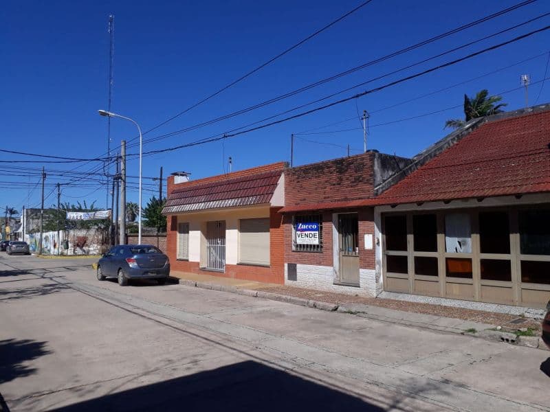 EN VENTA CASA EN CORONDA - Rivadavia casi 9 de Julio - Inmobiliaria Zucco - 1