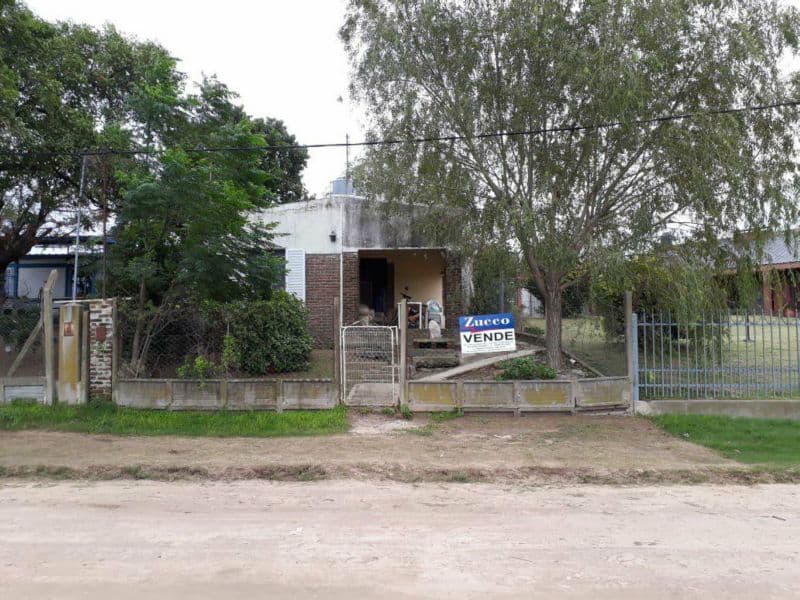 En Venta Casa en Coronda - Av. Costanera Nº 2480 - Inmobiliaria Zucco - 1