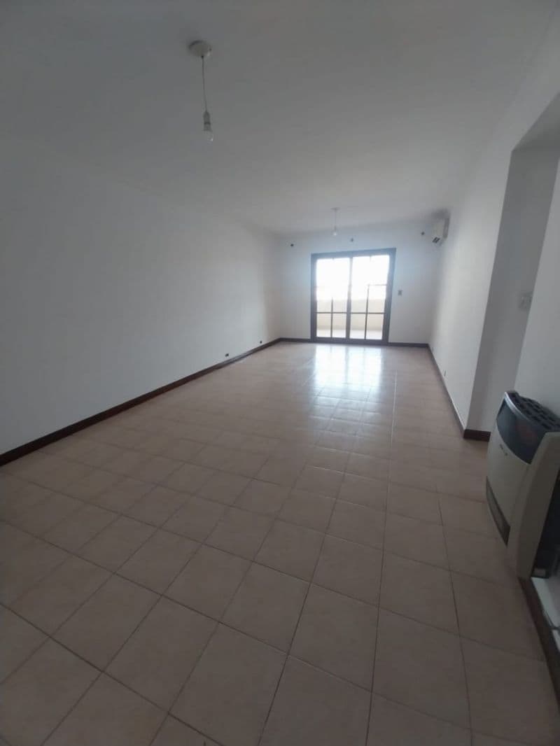 Santiago del Estero 1100 - Acres Bienes Raíces - 2