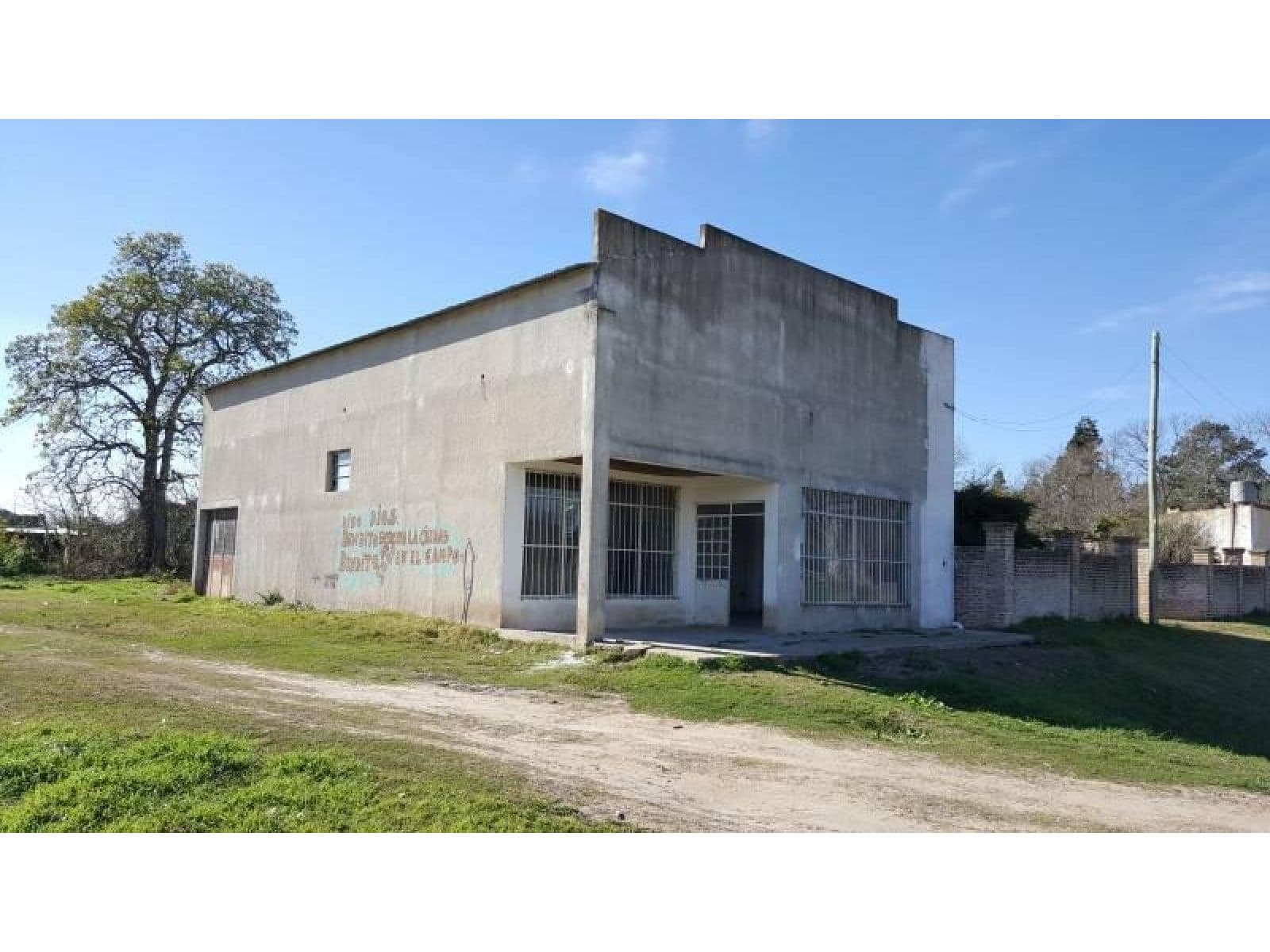 Antelo (posesion): Galpon Con Terreno, Ideal Comercio O Emprendimiento - 1