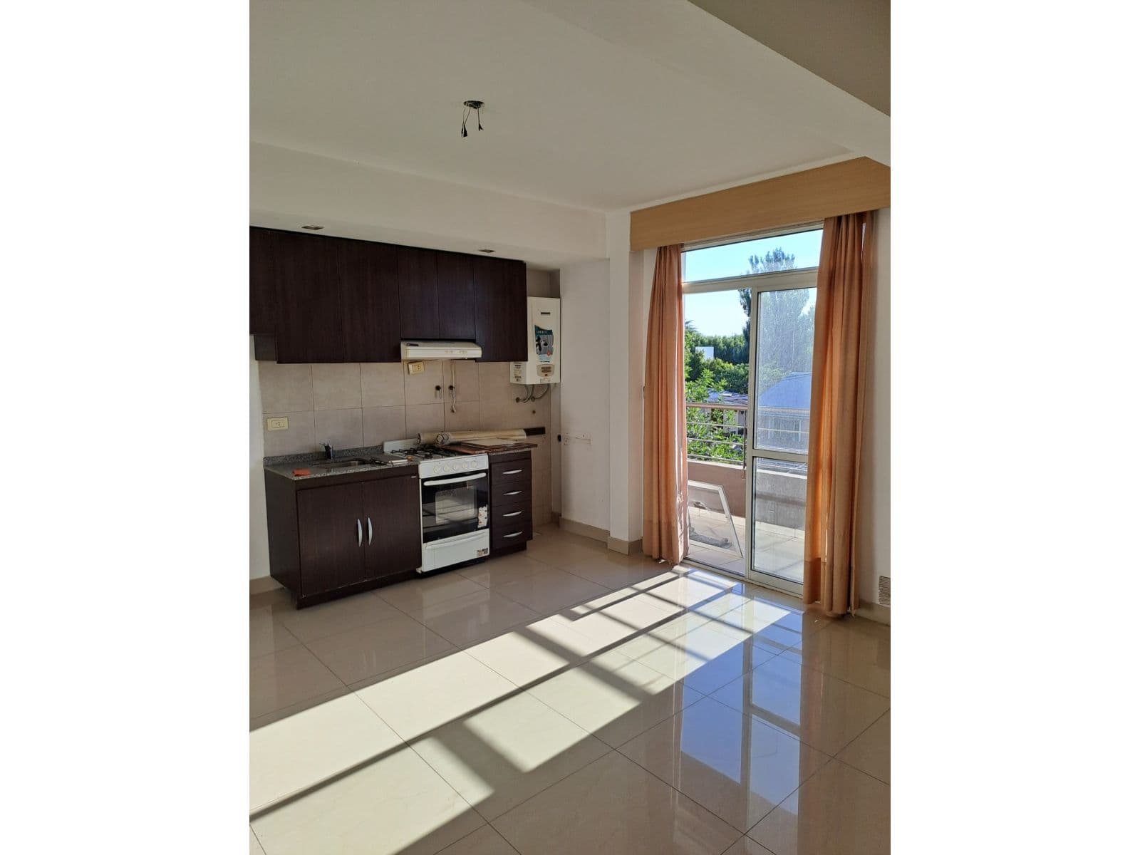 Alquiler departamento un dormitorio - Granadero Baigorria - 1