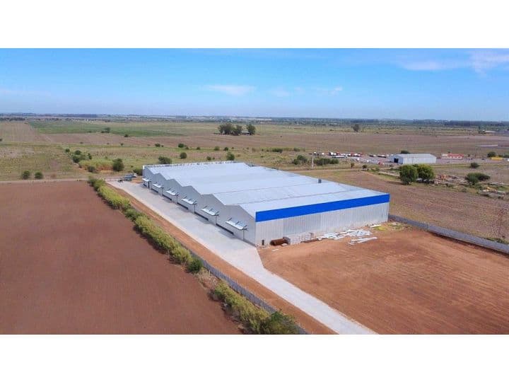 Autopista a Buenos Aires km 283 - Galpón 3000  m2 - 1