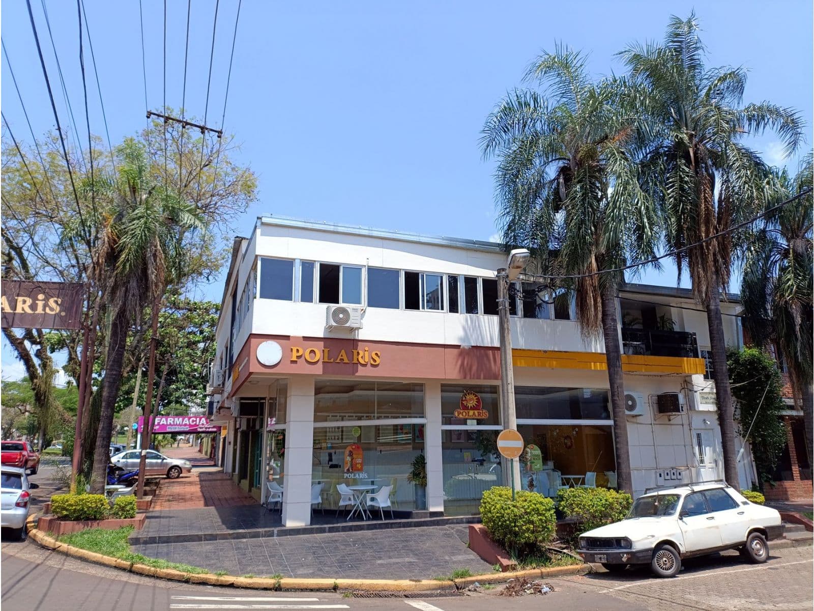 Vendo o Permuto amplio Inmueble centrico Av Corrientes con Salones - 1