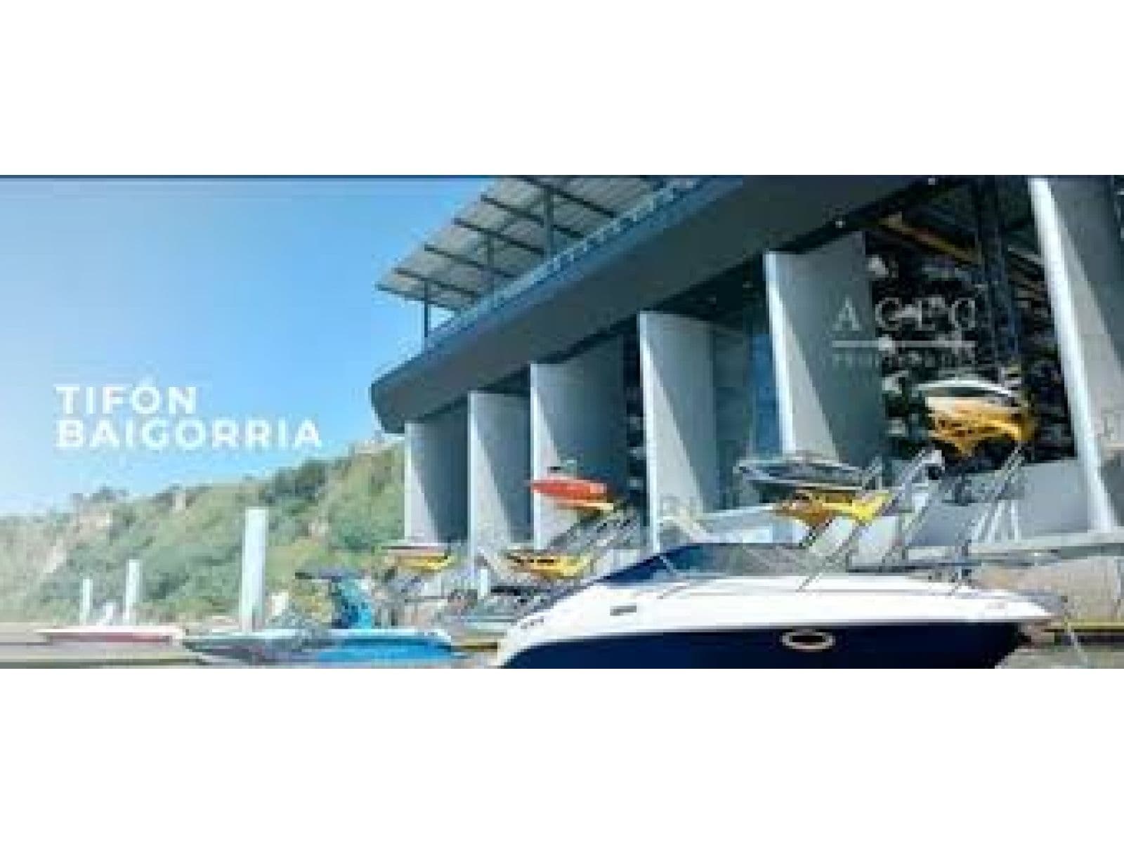 CUNA NAUTICA TIFON 22 PIES - 1